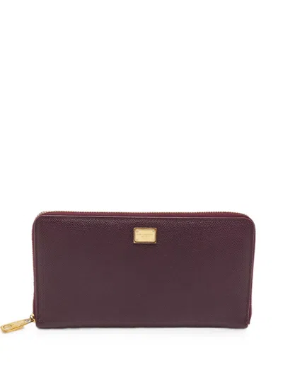 Pre-owned Dolce & Gabbana Logo-plaque Zip-around Clutch Bag In Purple