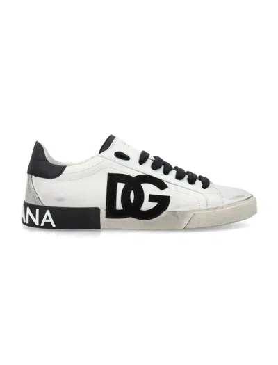 Dolce & Gabbana Low Top Trainers In White Black