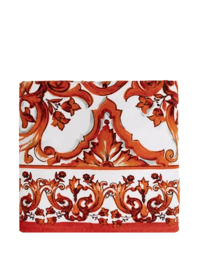 Dolce & Gabbana Majolica-print Terry Beach Towel In Red