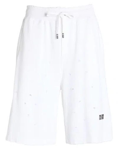 Dolce & Gabbana Man Shorts & Bermuda Shorts White Size 40 Cotton
