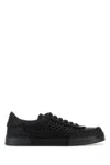 Dolce & Gabbana Round Toe Leather Low Top Sneakers In Black