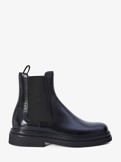 Dolce & Gabbana Brushed Leather Chelsea Ankle Boots In Black