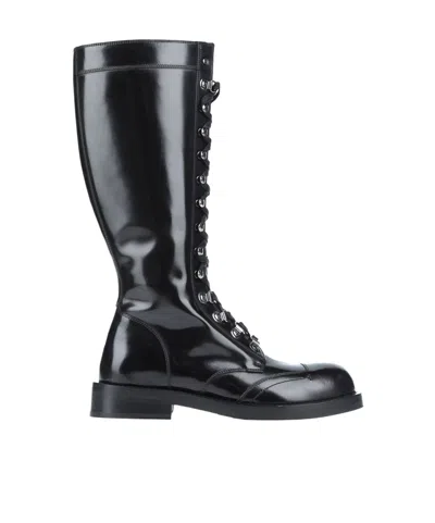 Dolce & Gabbana Minimalist Leather Boots In Black