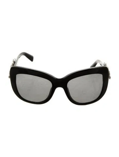 Pre-owned Dolce & Gabbana Oversize Tinted Sunglasses In Black