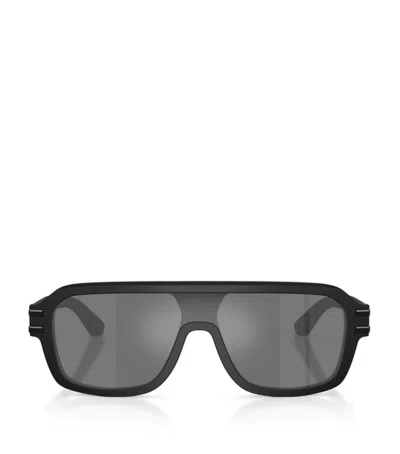 Dolce & Gabbana Oversized Pilot Sunglasses In Black