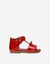 Dolce & Gabbana Patent Leather First Steps Sandals With Metal Dg Logo In Red