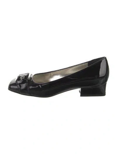 Pre-owned Dolce & Gabbana Patent Leather Pumps In Black