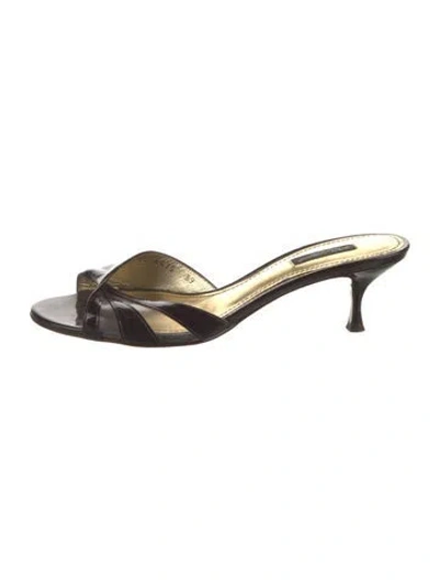 Pre-owned Dolce & Gabbana Patent Leather Slides In Purple
