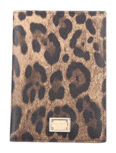 Pre-owned Dolce & Gabbana Pattern Passport Holder In Brown