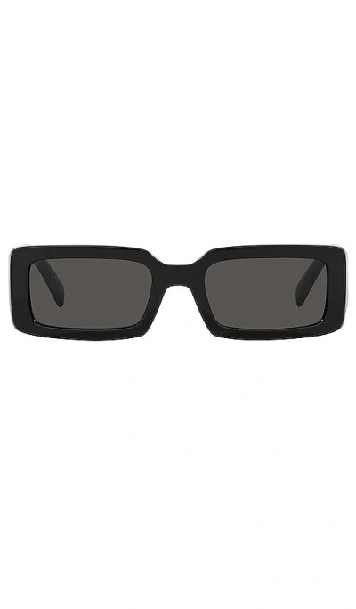 Dolce & Gabbana Eyewear Rectangle In Black