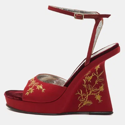 Pre-owned Dolce & Gabbana Red Fabric Embroidered Accent Wedge Ankle Strap Sandals Size 36