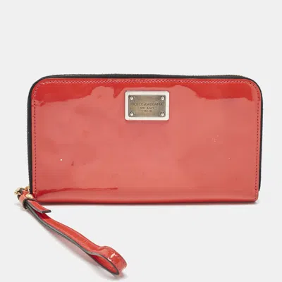 Pre-owned Dolce & Gabbana Red Patent Leather Zip Wristlet Wallet
