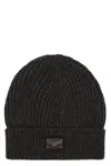 Dolce & Gabbana Ribbed Knit Beanie In Grey