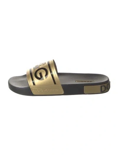 Pre-owned Dolce & Gabbana Rubber Printed Slides In Gold