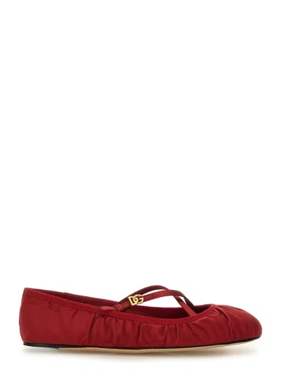 Dolce & Gabbana Satin Ballet Flats In Red