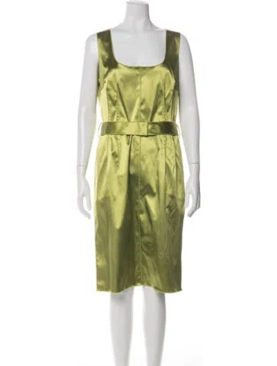 Pre-owned Dolce & Gabbana Satin Knee-length Dress In Green