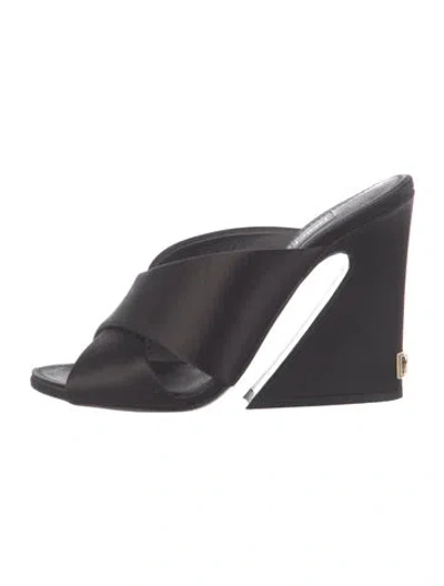 Pre-owned Dolce & Gabbana Satin Slides In Black