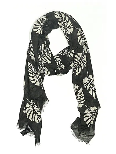 Pre-owned Dolce & Gabbana Scarf In Black