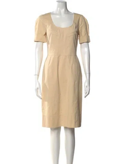 Pre-owned Dolce & Gabbana Scoop Neck Knee-length Dress In Neutral