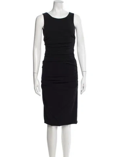 Pre-owned Dolce & Gabbana Scoop Neck Midi Length Dress In Black