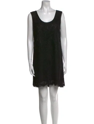 Pre-owned Dolce & Gabbana Scoop Neck Mini Dress In Black