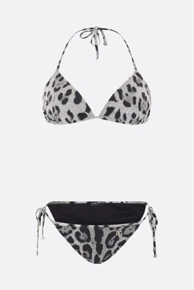 Dolce & Gabbana Sea Clothing In Leo Black Background Gray