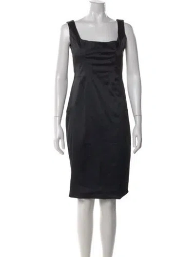 Pre-owned Dolce & Gabbana Silk Knee-length Dress In Black