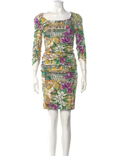 Pre-owned Dolce & Gabbana Silk Knee-length Dress In Green