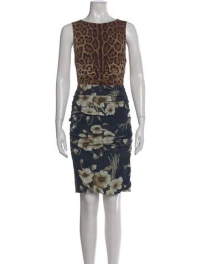 Pre-owned Dolce & Gabbana Silk Knee-length Dress In Neutral