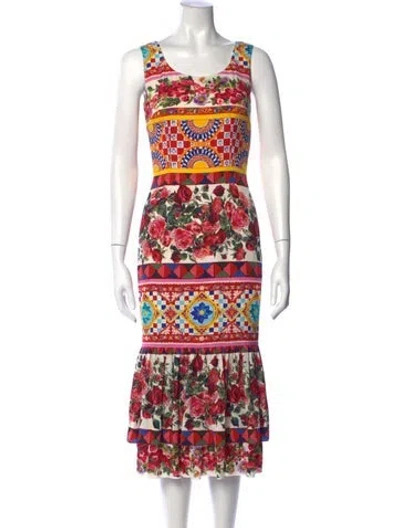 Pre-owned Dolce & Gabbana Silk Knee-length Dress In Red