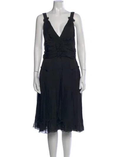 Pre-owned Dolce & Gabbana Silk Midi Length Dress In Black