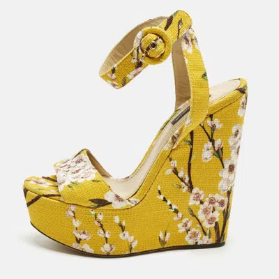 Pre-owned Dolce & Gabbana Size 38 Yellow Fabric Floral Print Wedge Sandals