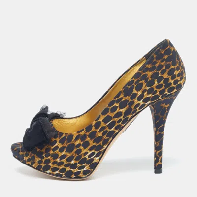 Pre-owned Dolce & Gabbana Size 39.5 Brown/black Canvas Peep Toe Pumps