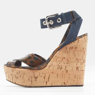 Pre-owned Dolce & Gabbana Size 40 Brown Patent Leather Crisscross Wedge Sandals