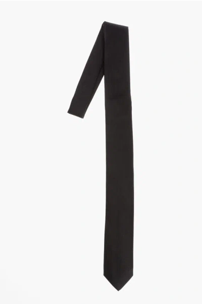 Dolce & Gabbana Solid Colour Silk Tie In Black