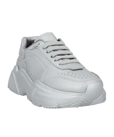Dolce & Gabbana Solid Color Sneakers In Gray