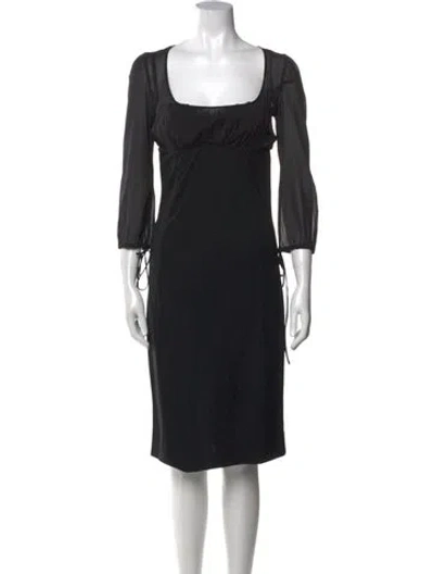 Pre-owned Dolce & Gabbana Square Neckline Knee-length Dress In Black