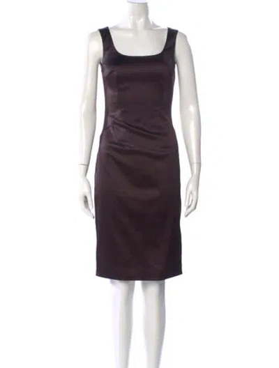 Pre-owned Dolce & Gabbana Square Neckline Knee-length Dress In Purple