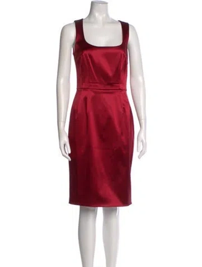 Pre-owned Dolce & Gabbana Square Neckline Knee-length Dress In Red