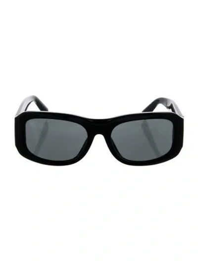 Pre-owned Dolce & Gabbana Square Tinted Sunglasses In Black