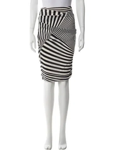 Pre-owned Dolce & Gabbana Striped Knee-length Skirt In White