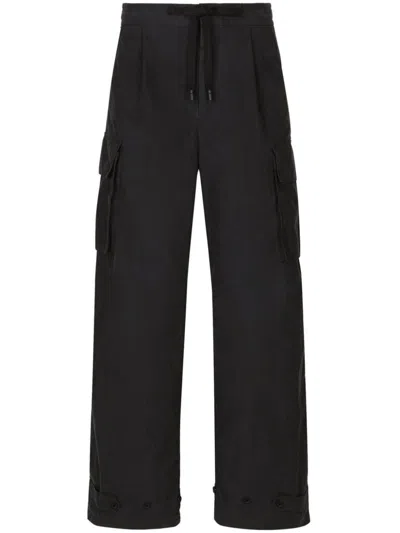 Dolce & Gabbana Style Statement: Navy Blue Logo-plaque Cargo Trousers For Men
