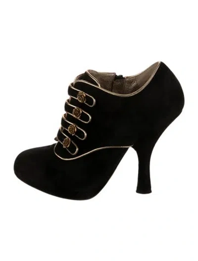 Pre-owned Dolce & Gabbana Suede Boots In Black
