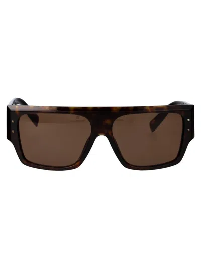 Dolce & Gabbana Tortoiseshell Rectangle-frame Sunglasses In Braun