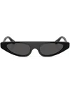 Dolce & Gabbana Tinted Cat-eye Sunglasses In Schwarz