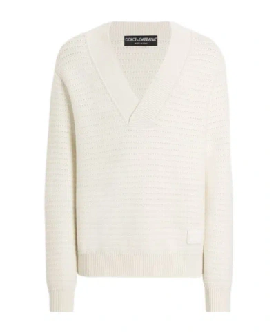 DOLCE & GABBANA DOLCE  GABBANA DG EMBROIDERED V-NECK JUMPER