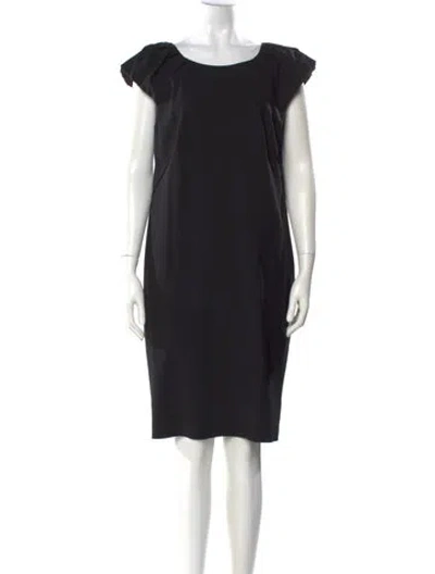 Pre-owned Dolce & Gabbana Virgin Wool Knee-length Dress In Black