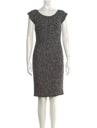 Pre-owned Dolce & Gabbana Virgin Wool Knee-length Dress In Black