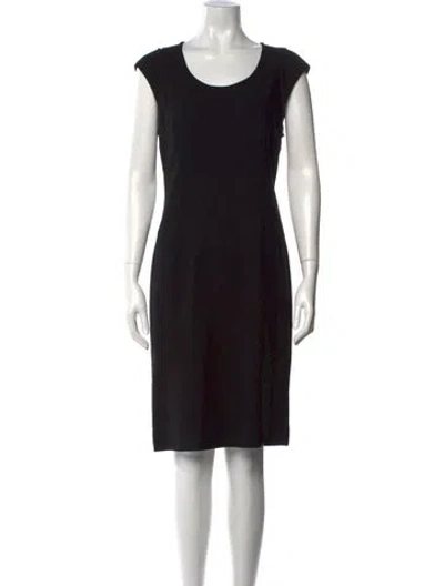 Pre-owned Dolce & Gabbana Virgin Wool Knee-length Dress In Black