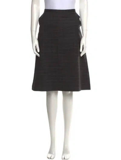 Pre-owned Dolce & Gabbana Virgin Wool Knee-length Skirt In Black